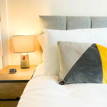 Arden House -modern, Stylish 3-bed Near Solihull, Nec, World, Airport,hs2 *