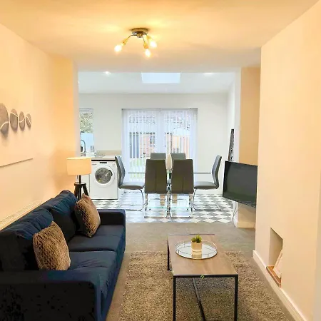 Arden House -modern, Stylish 3-bed Near Solihull, Nec, World, Airport,hs2 Tatil Evi